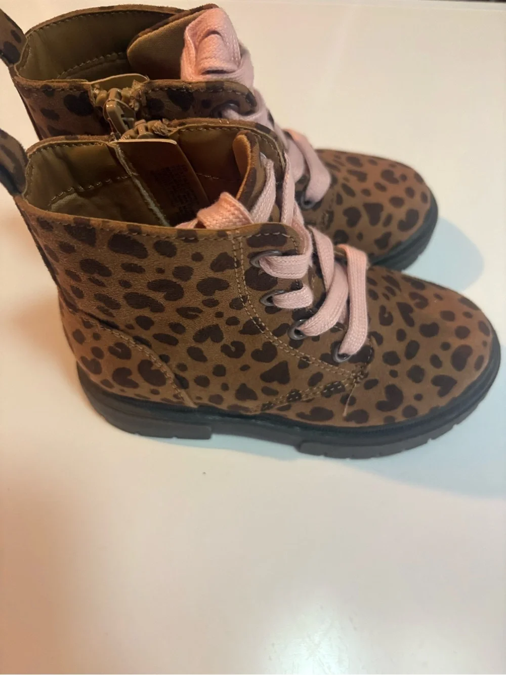 Cat & Jack Amaya Toddler Girls Leopard Heart Print Combat Boots Size 10C